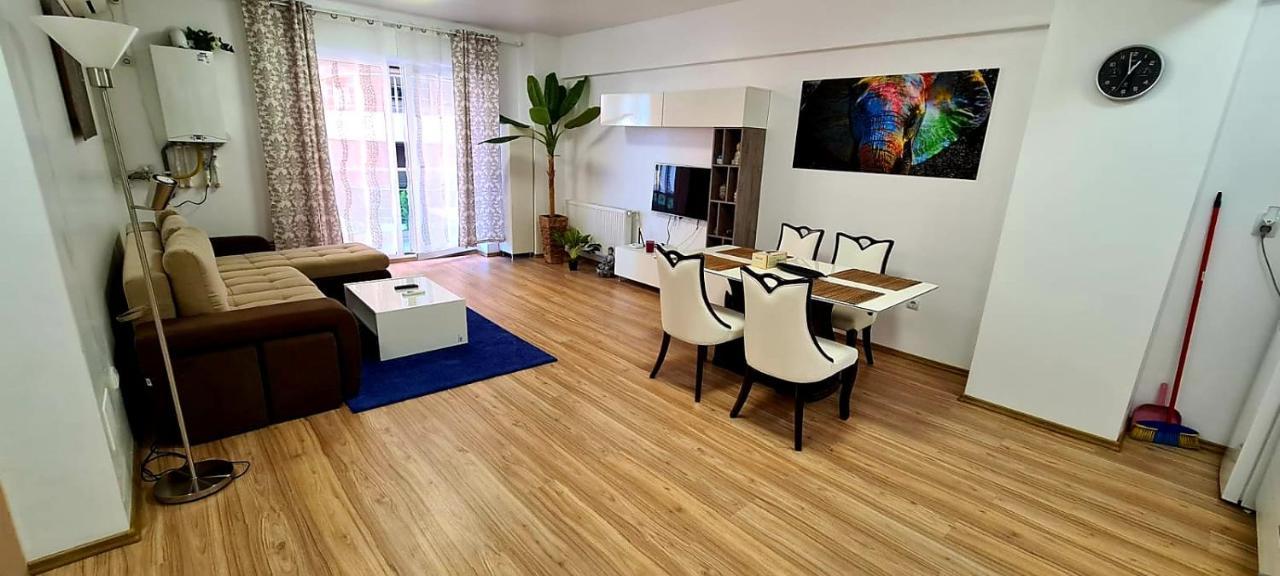 Apartament Mamaia Central Lac Siutghiol 2 Daire Dış mekan fotoğraf