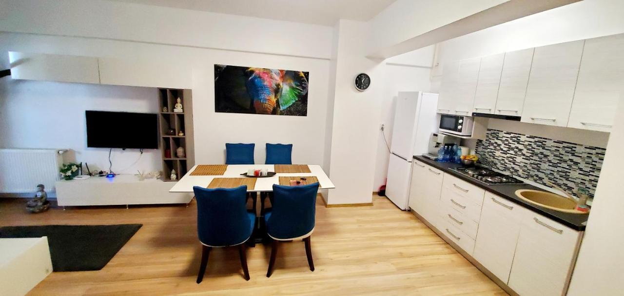Apartament Mamaia Central Lac Siutghiol 2 Daire Dış mekan fotoğraf